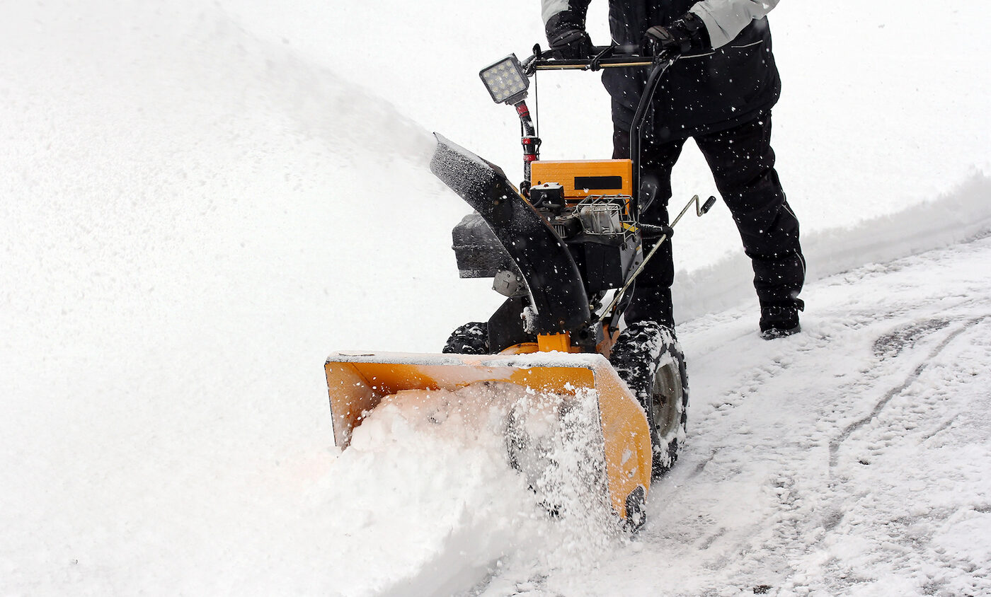 Souffleuse à neige — Wikipédia